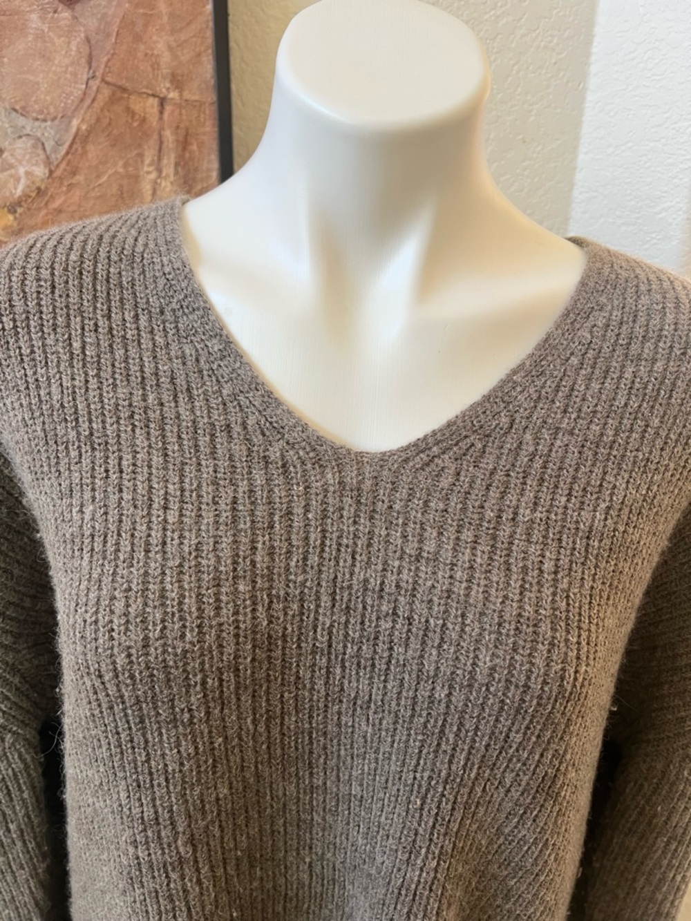 Jenni Kayne Women’s V-Neck Ribbed Sweater in Light Taupe - Picture 2 of 12
